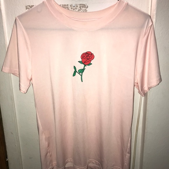 Graphic “Rose” Tee - Picture 2 of 3